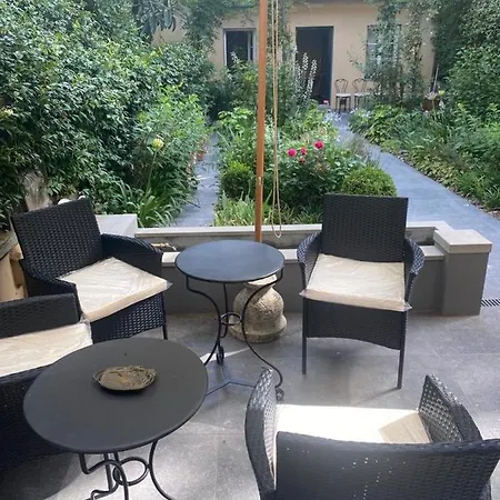 Charming Apt In San Frediano Florens