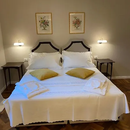 Charming Apt In San Frediano *