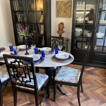 Charming Apt In San Frediano Lägenhet