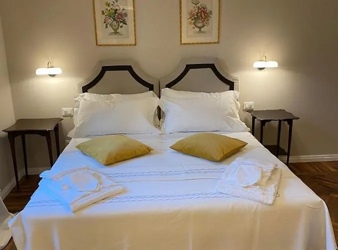 Charming Apt In San Frediano *