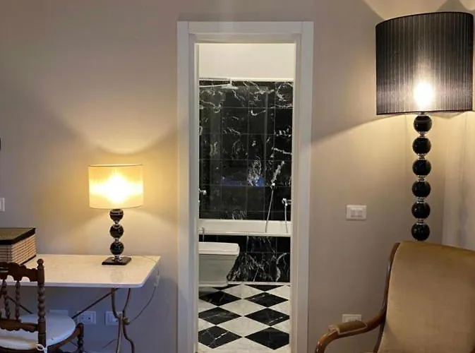 Charming Apt In San Frediano