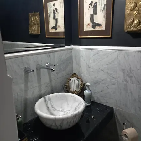 Charming Apt In San Frediano * Florence
